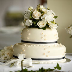 black and white wedding cakes