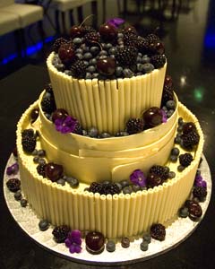 fruit wedding cake