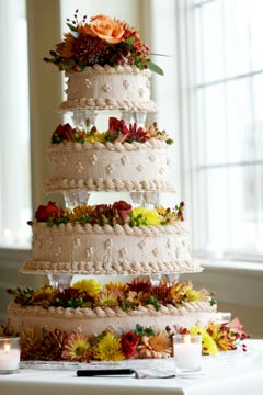huge wedding cakes