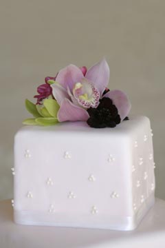 square wedding cakes