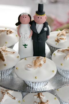 pink wedding cake