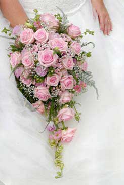 pink bridal bouquet pictures