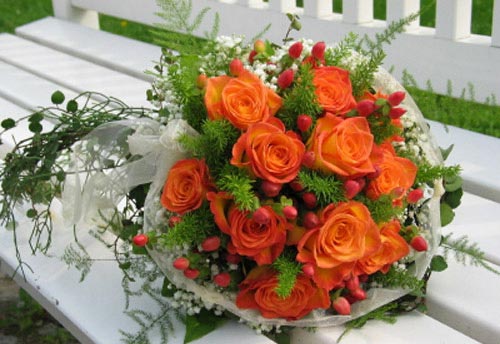 orange bridal bouquet pictures 1