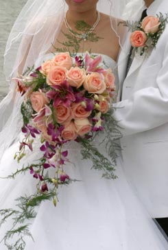 orange bridal bouquet pictures 8