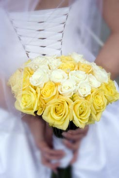 yellow bridal bouquet pictures